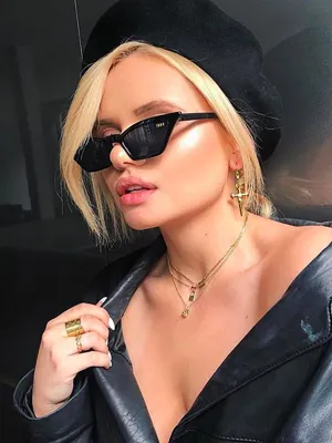 Alli Simpson