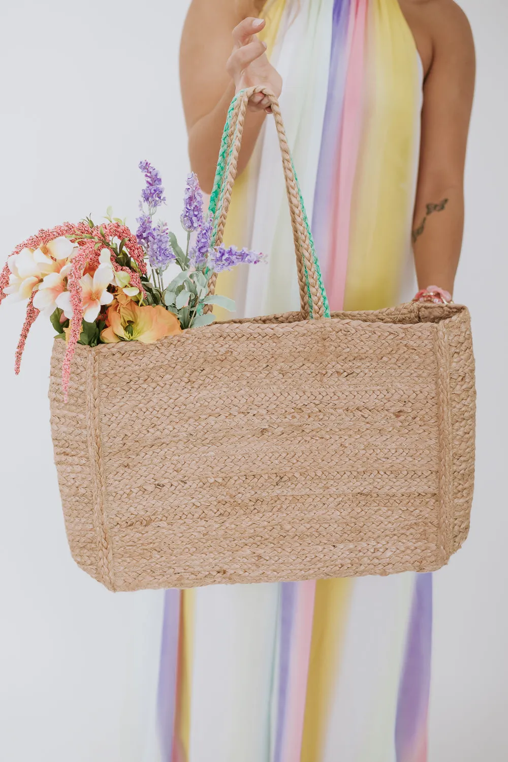 Always On Vacay Tote