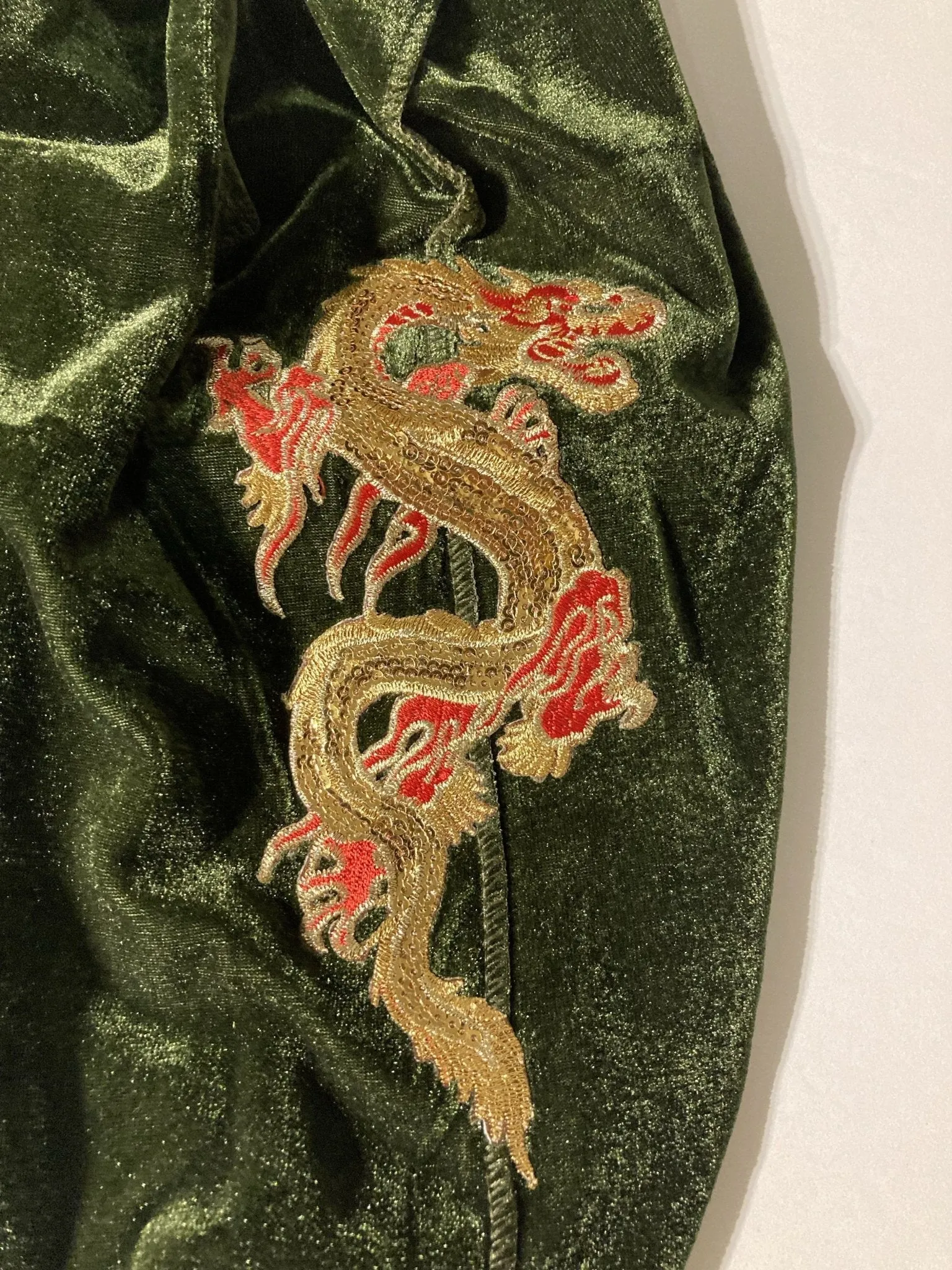 Men's Dragon Embroidered Velvet Du Rag